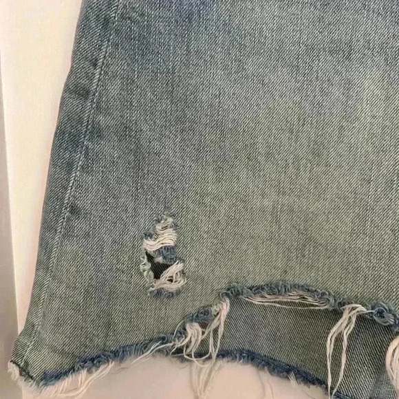 Zara  Woman Distressed Denim Mini Skirt Size 28 - Picture 3 of 9
